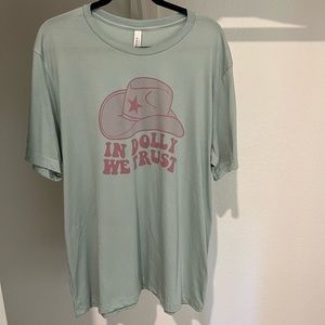 NEW! In Dolly We Trust Pink Cowboy Hat Western Graphic Bella Canvas Tee 2XL